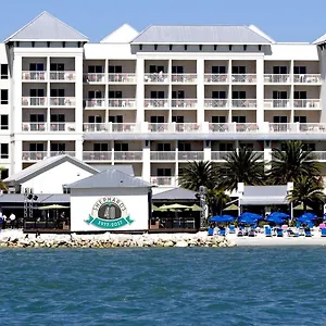 https://shephards-beach-resort.hotelstampa.org